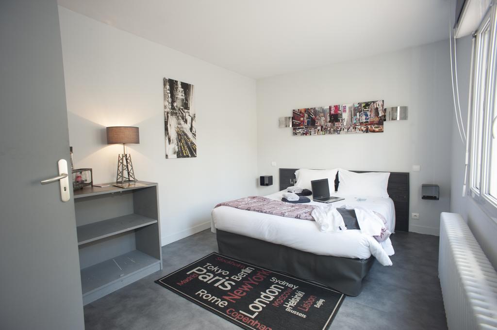 לימוז' Hotel Akena Hf חדר תמונה