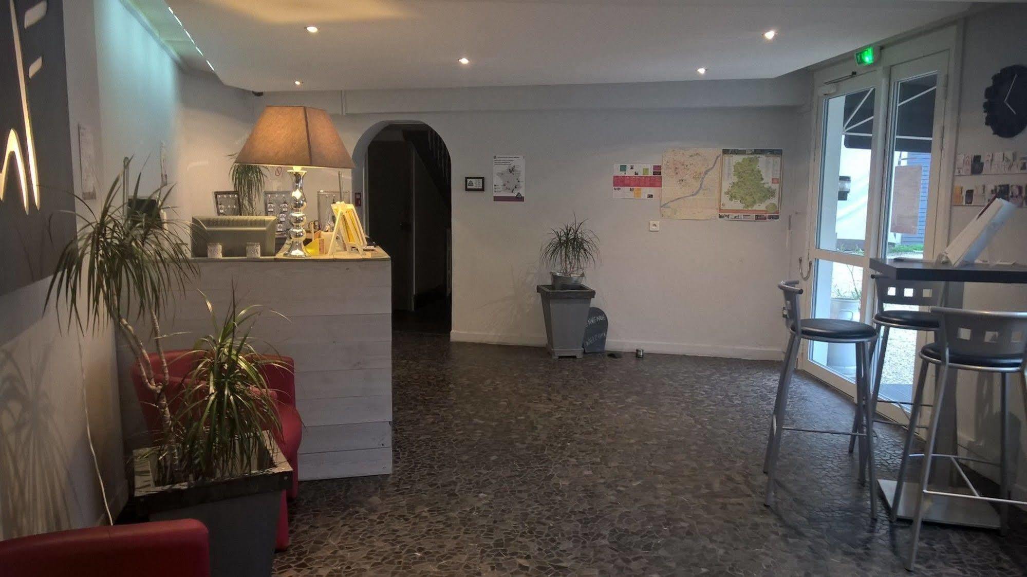 לימוז' Hotel Akena Hf מראה חיצוני תמונה